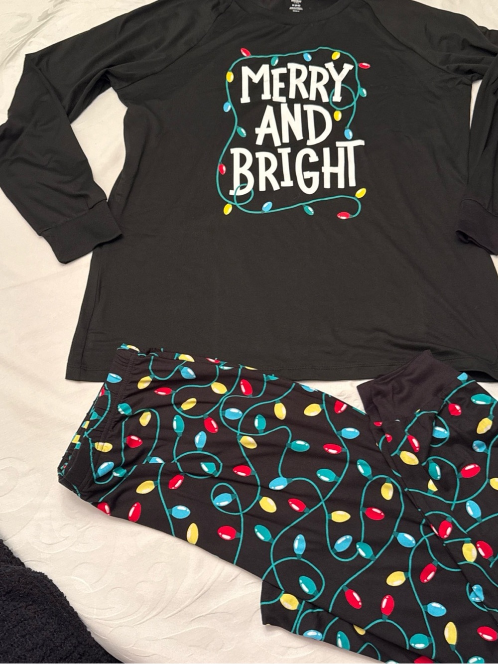 NWT Merry and Bright Black Pajama Set women’s Holiday Lane size medium